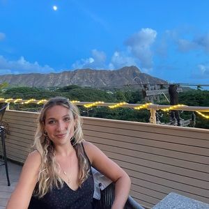 Meet your Posher, Natalie